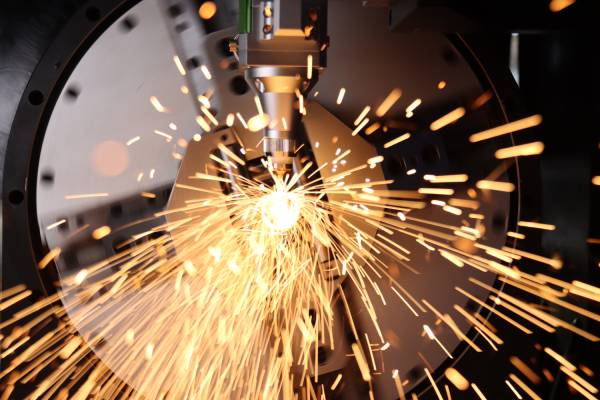 T&uuml;p Lazer Kesim Makinası,daha hızlı,y&uuml;ksek hassasiyet!